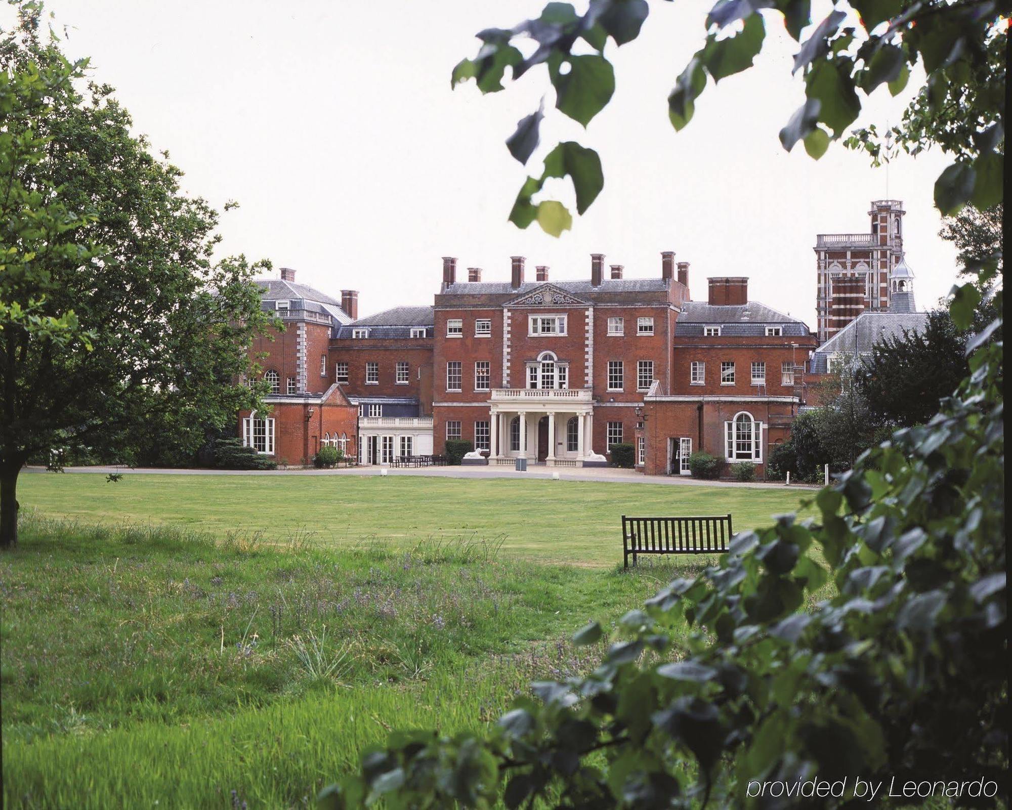 Theobalds Estate Waltham Cross Exterior foto