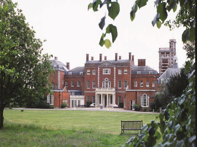 Theobalds Estate Waltham Cross Exterior foto